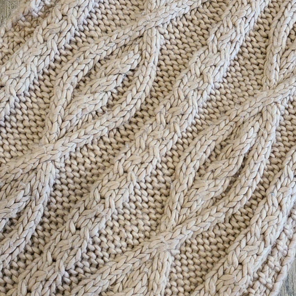 Knit infinity scarf